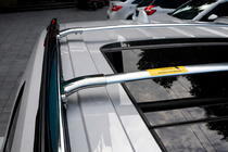 Ford Explorer 2011–2019 Strešni nosilec (prečniki) za integrirane strešne letve OEM (2016-2019, 2 kos) Krom fotografija 2
