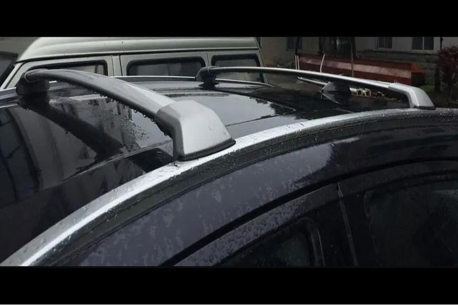 Honda HR-V 2014–2021 Strešni prtljažnik (prečne palice) za integrirane strešne nosilce OEM (2 kos) Image