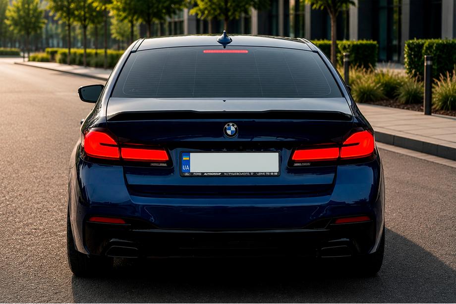 BMW serija 5 G30/G31 2017–2023 Končniki izpuha M-Performance Black (2 kosa) Image