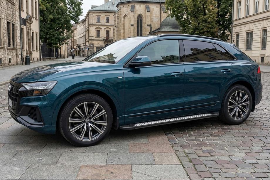 Audi Q8 2018– Stranske stopnice Vision New Black (2 kos, aluminij) Image