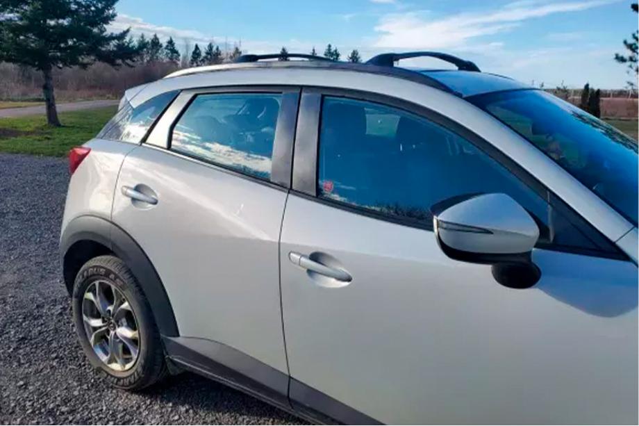 Mazda CX-3 2015– Strešni prtljažnik (prečne palice) za integrirane strešne nosilce OEM (2 kos) Image