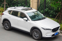 Mazda CX-5 2017–2025 Strešni prtljažnik (prečne palice) za integrirane strešne nosilce OEM (2 kos) Črna fotografija 2