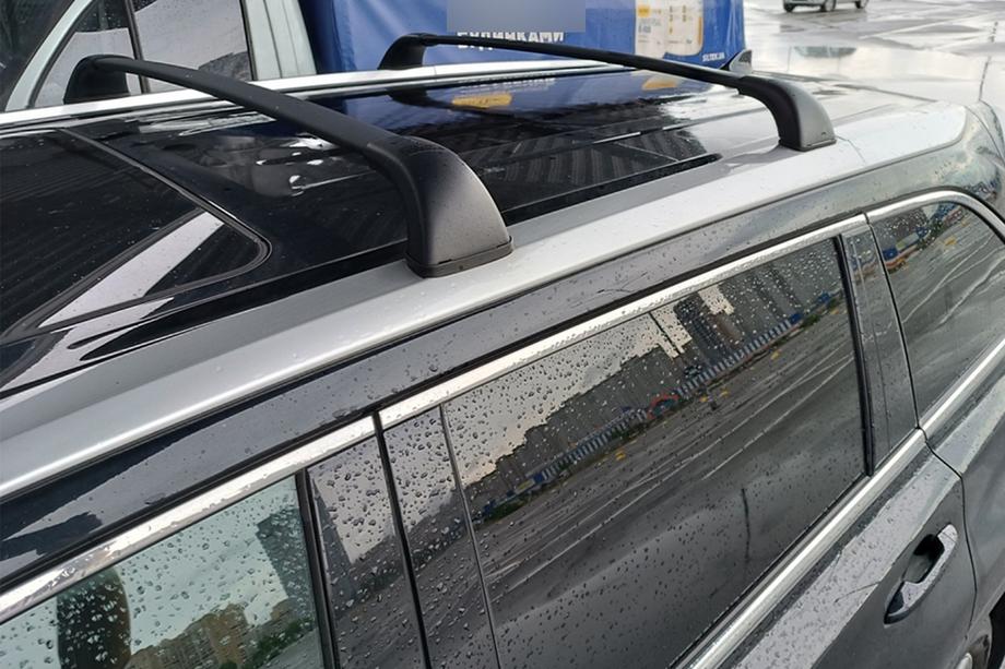 Toyota Highlander 2013–2019 Strešni prtljažnik (prečne palice) za integrirane strešne nosilce OEM (2 kos) Siva Image