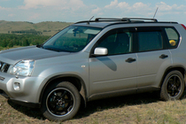 Nissan X-trail T31 2007–2014 Zaklepni OEM prečni nosilci za tovarniške pritrdilne točke (2 kosa) fotografija 7