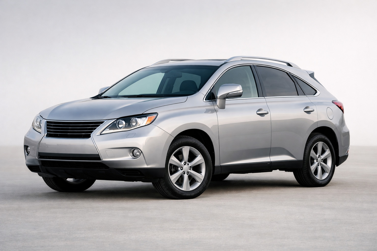 Pregled Lexus RX 2009-2015: udoben crossover za vsak dan