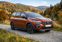 Dacia Jogger 2022– Stranski pragovi Tayga Black (2 kos, aluminij) fotografija 1