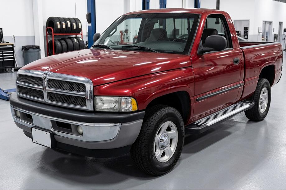 Dodge RAM (BR/BE) 1994–2002 Stranski pragovi Line (2 kos, aluminij) Image