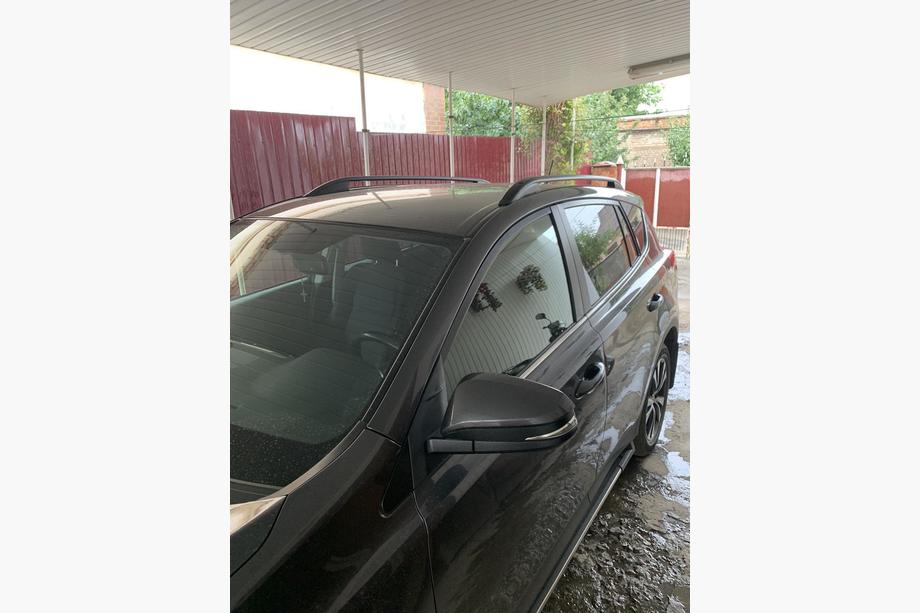 Toyota Rav 4 2013–2018 Strešni relingi Skyport Black Image