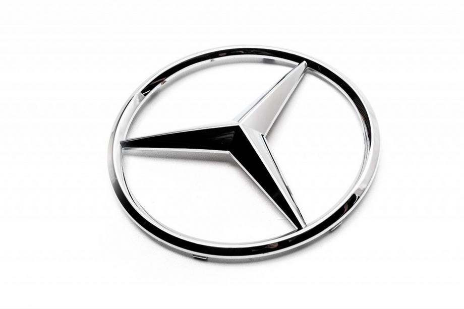 Mercedes B-class W245 2005–2011 Razprodaja: sprednji emblem (2008-2011) Image
