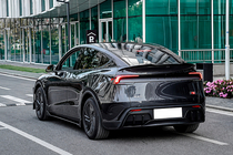 Tesla Model Y 2020– Komplet bodykita Black Warrior (za 2025+) fotografija 4