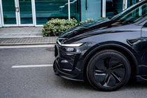 Tesla Model Y 2020– Komplet bodykita Black Warrior (za 2025+) fotografija 5