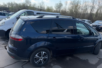 Ford S-Max 2007–2014 Kromirane strešne sani Kovinske montažne noge fotografija 1