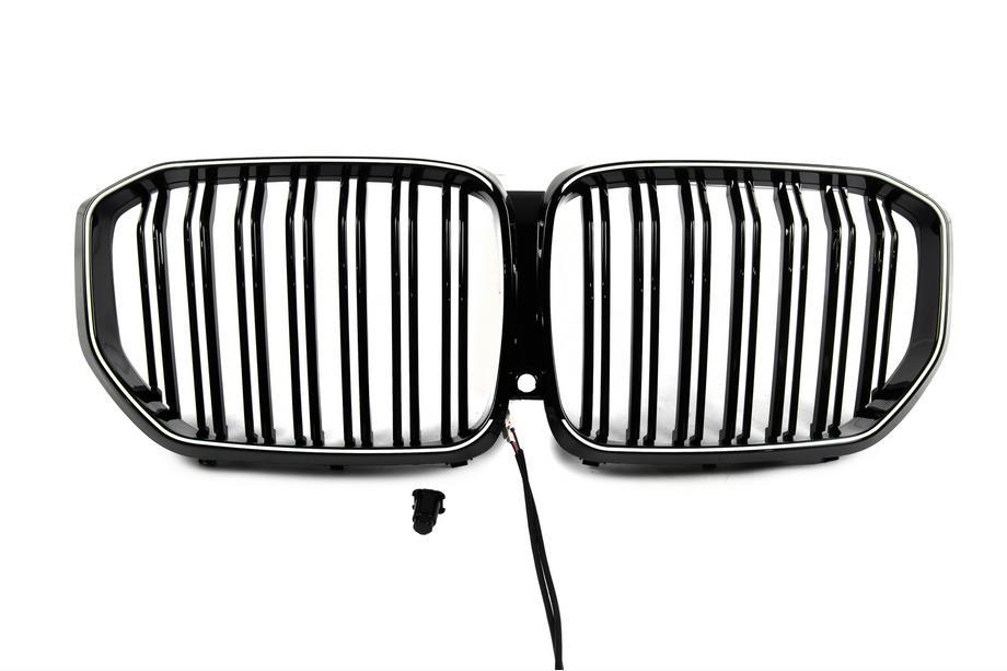 BMW X5 G05 2019–2026 BMW ledvičke M-Look LED (2019-2022, črna visok sijaj) Image