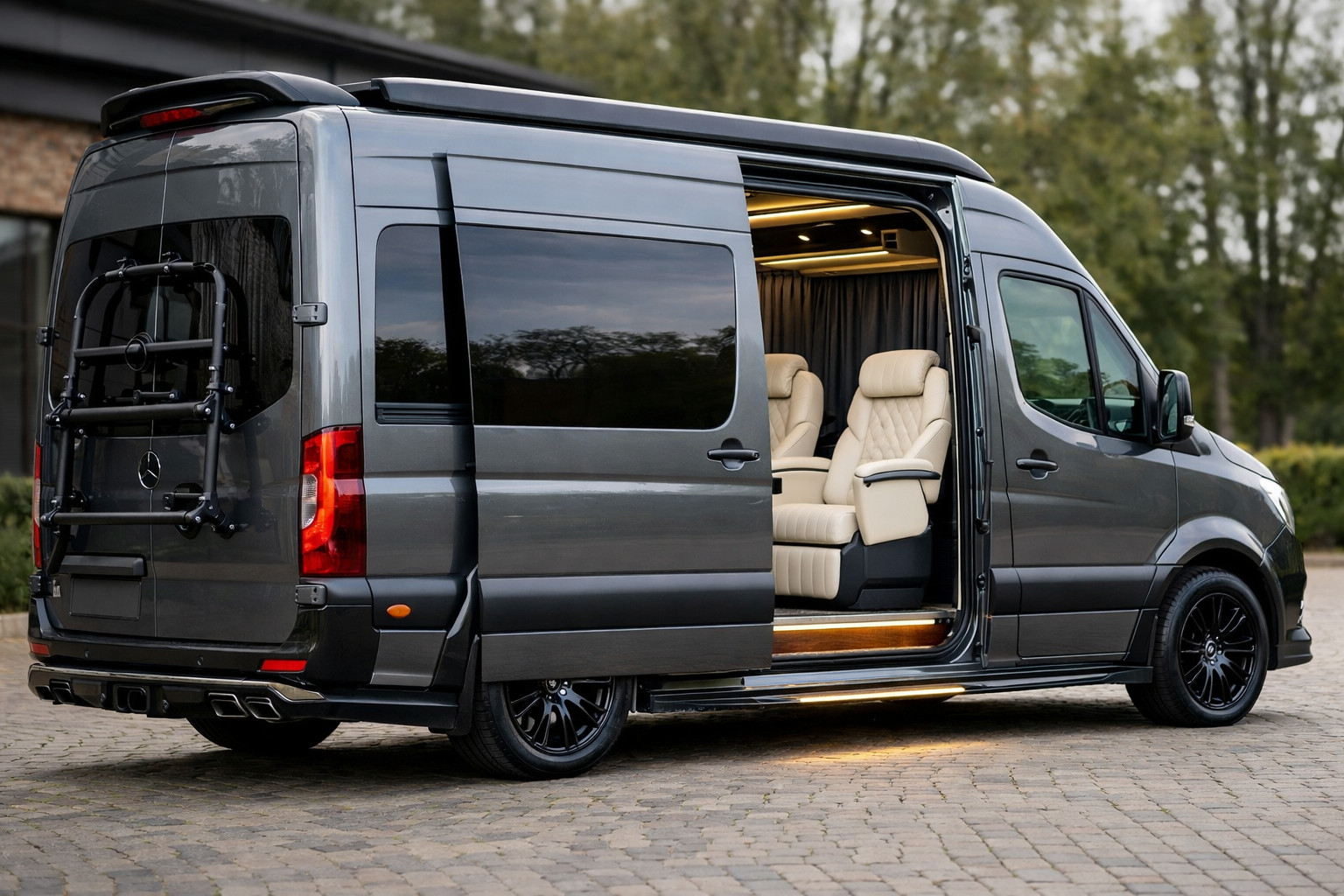 Kako sestaviti Mercedes Sprinter W907/W910 za VIP potnico brez poceni leska
