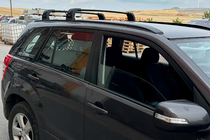 Suzuki Grand Vitara 2005–2017 Strešni nosilci (prečke) za tovarniška pritrdilna mesta Ecem V3 (2 kosa) fotografija 3