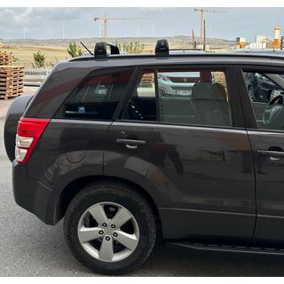 Strešni nosilci (prečke) za tovarniška pritrdilna mesta Ecem V3 (2 kosa) Suzuki Grand Vitara 2005–2017 fotografija 4