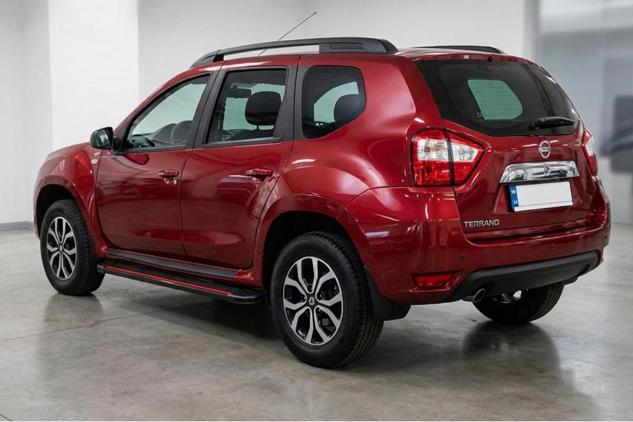 Nissan Terrano 2014– Bočne stopnice Maya Red (2 kos, aluminij) Image