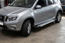 Nissan Terrano 2014– Stranske stopnice Vision New Grey (2 kos, aluminij) fotografija 1