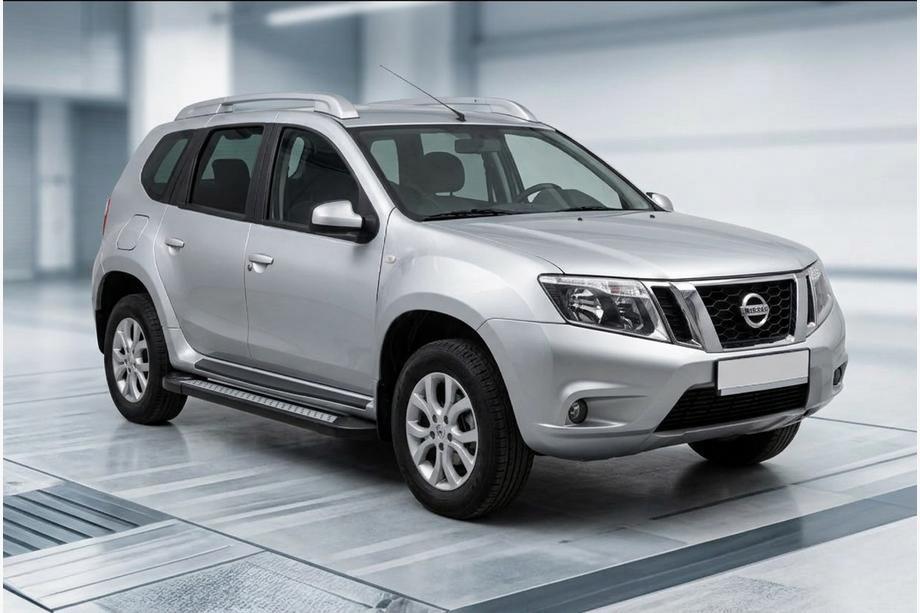 Nissan Terrano 2014– Stranske stopnice Vision New Black (2 kos, aluminij) Image