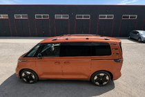 Volkswagen ID BUZZ 2022– Kromirane strešne letve (turški dizajn) fotografija 2