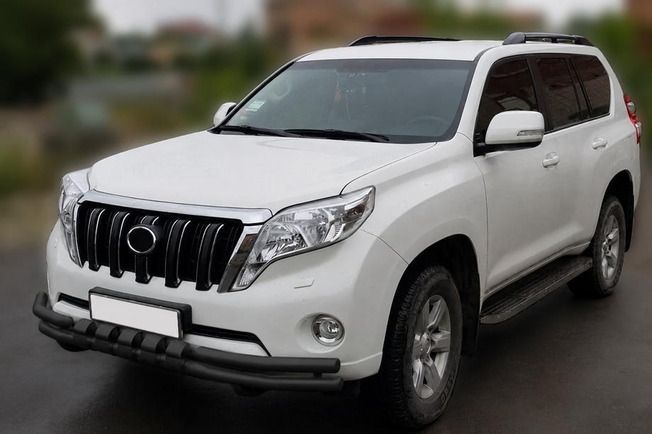 Toyota Land Cruiser Prado 150 2009–2023 Sprednji zaščitni lok F3-31 Black (nerjaveče jeklo) Fotografija 1