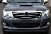 Toyota Hilux 2006–2015 Sprednji zaščitni lok ST008 Black (nerjaveče jeklo) fotografija 1