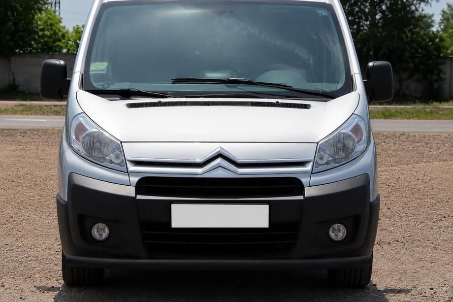 Citroen Jumpy 2007–2017 Sprednji zaščitni lok ST008 Black (nerjavno jeklo) Image