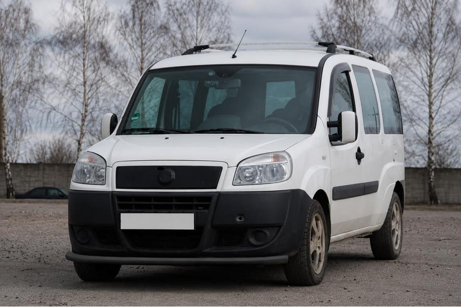Fiat Doblo I 2001–2005 Sprednji zaščitni lok ST008 Black (nerjavno jeklo) Image