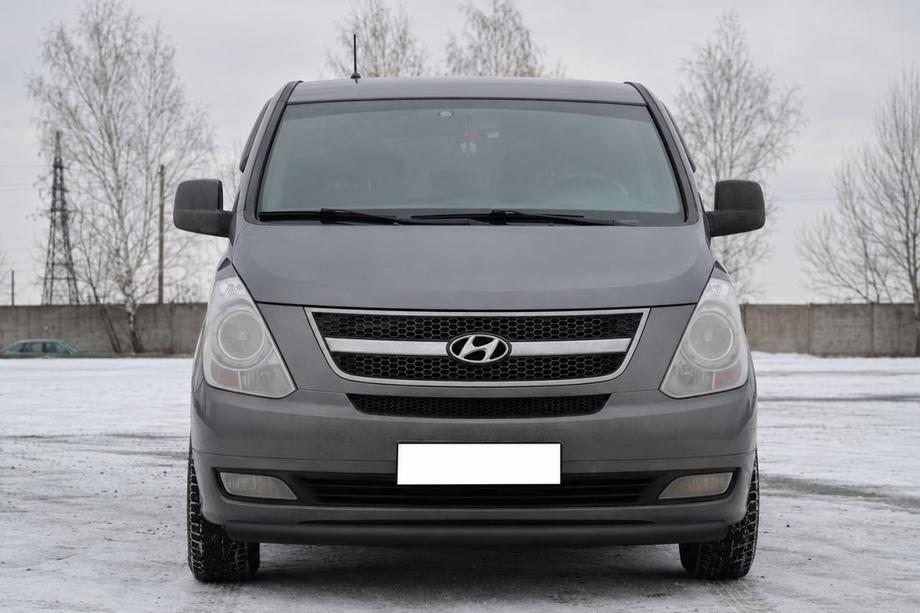 Hyundai H300, H1, Starex 2008–2020 Sprednji zaščitni lok ST008 Black (nerjavno jeklo) Image