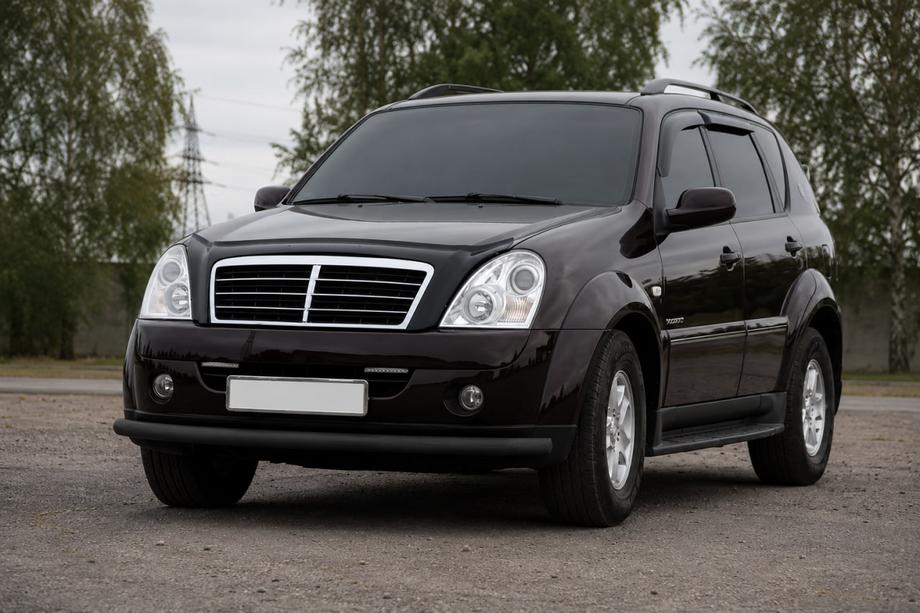 SsangYong Rexton I 2001–2017 Sprednji zaščitni lok ST008 Black (nerjavno jeklo) Image