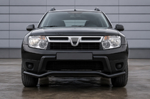 Dacia Duster 2008–2018 Sprednji zaščitni lok ST012 Black (nerjavno jeklo) fotografija 1