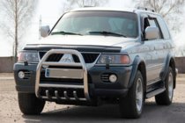 Mitsubishi Pajero Sport 1996–2007 Kenguru zaščitni lok QT007 (nerjaveče jeklo) fotografija 3