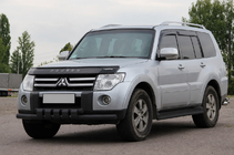 Mitsubishi Pajero Wagon III 1999–2006 Sprednji zaščitni lok ST015 Black (nerjavno jeklo) fotografija 1