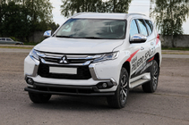 Mitsubishi Pajero Sport 2015– Sprednja zaščita ST016 Black (nerjavno jeklo) fotografija 2