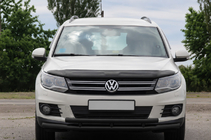 Volkswagen Tiguan 2007–2016 Sprednja zaščita ST016 Black (nerjavno jeklo) fotografija 1