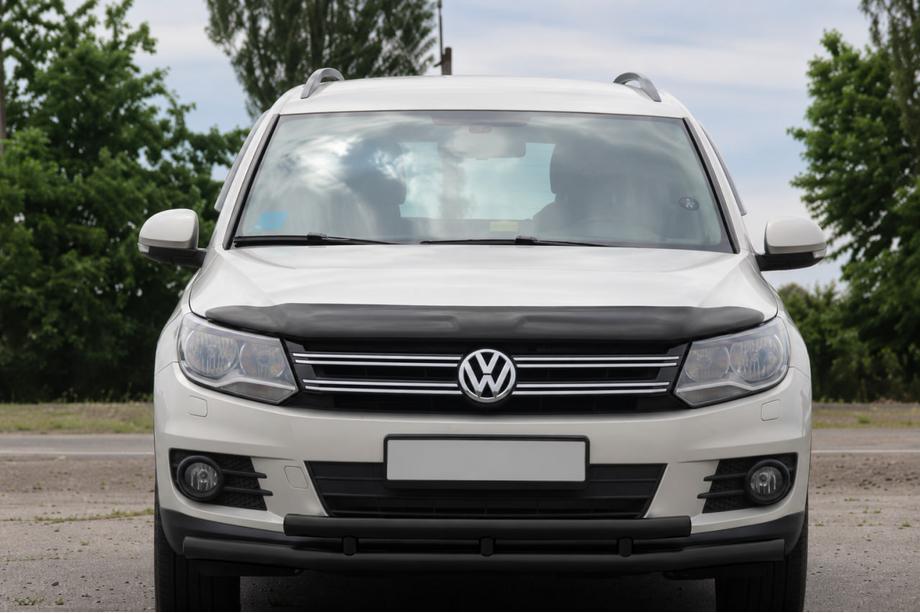 Volkswagen Tiguan 2007–2016 Sprednja zaščita ST016 Black (nerjavno jeklo) Image
