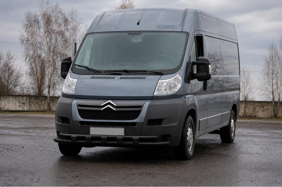 Peugeot Boxer 2006–2025 Prednji zaščitni lok ST015 Black (nerjaveče jeklo) Image