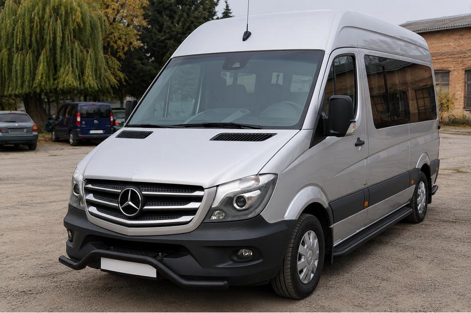 Mercedes Sprinter W906 2006–2018 Sprednja spodnja zaščitna cev MBSP.07.F3-04.6 Black (nerjaveče jeklo) Image