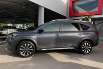 Honda BR-V 2021– Integrirane strešne letve sive OEM (aluminij) fotografija 2