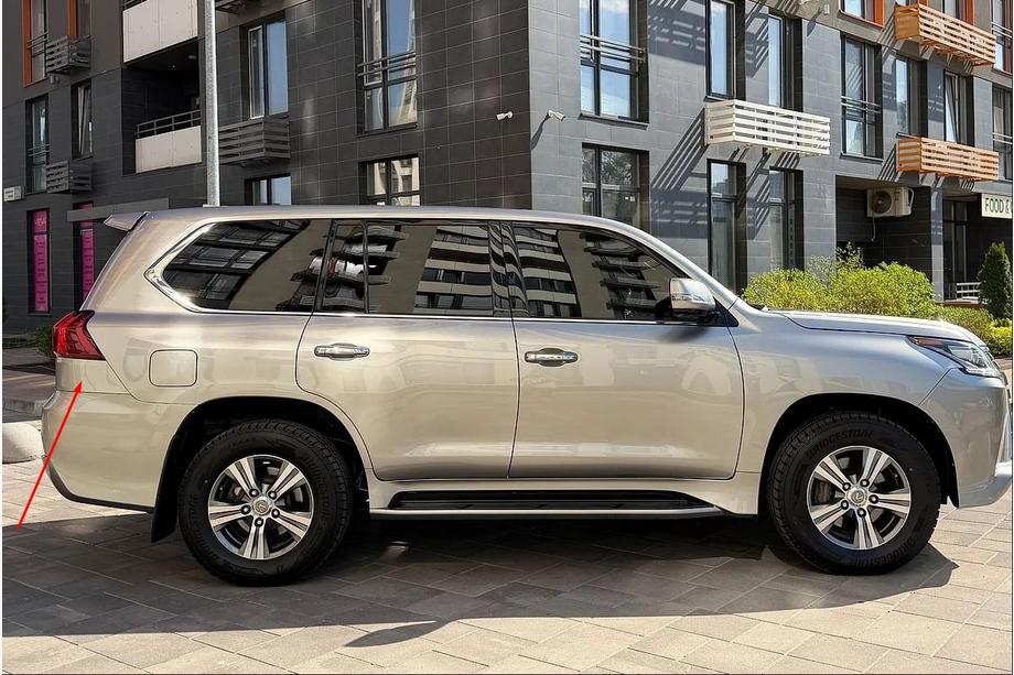 Lexus LX570/450d 2008–2022 Letev zadnjega odbijača/bokobrana 2016-2021 (pod zadnjo lučjo) Image