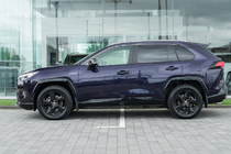 Toyota Rav 4 2019–2025 Integrirani strešni relingi sivi OEM (ABS plastika) fotografija 2