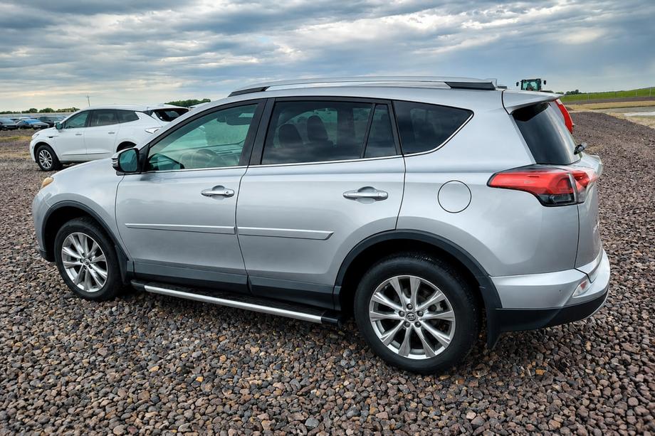 Toyota Rav 4 2019–2025 Sivi OEM strešni vzdolžni nosilci (aluminij) Image