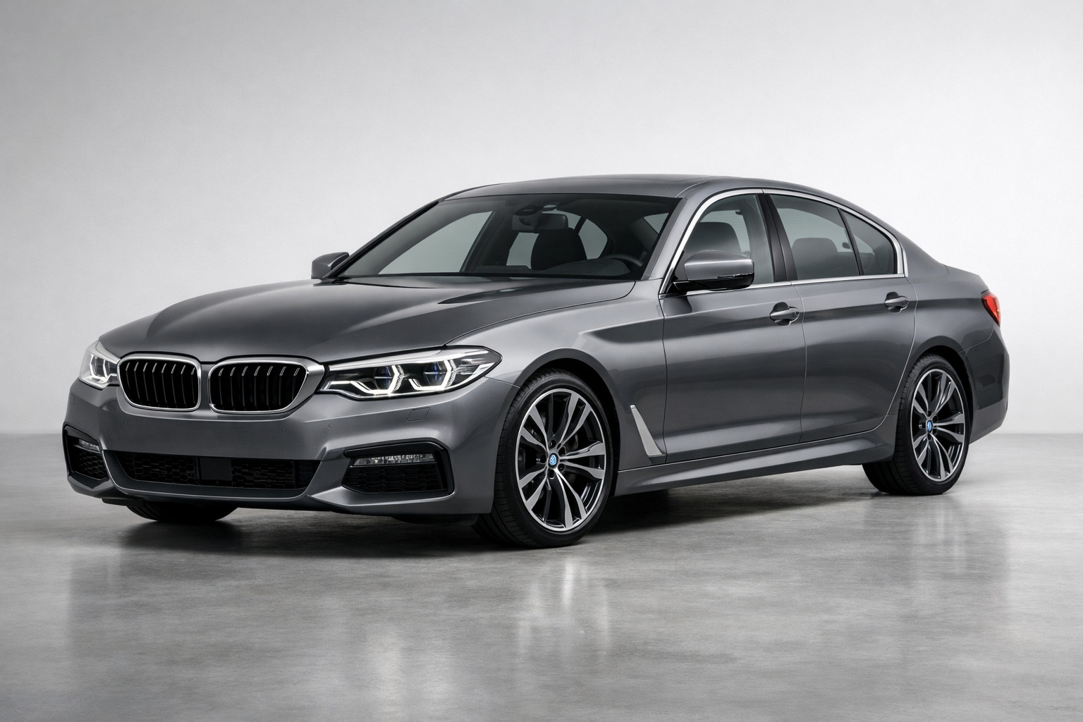 Test BMW serije 5 G30/G31 2017–2023: poslovni razred brez klovnade