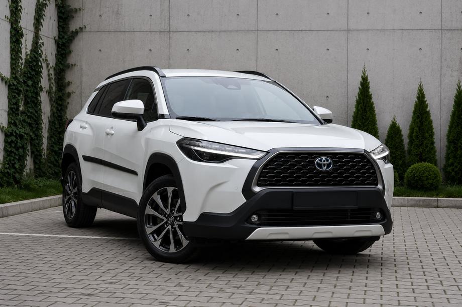 Toyota Corolla Cross 2020– Integrirani strešni nosilci, črni OEM (ABS plastika, montaža z lepilom) Fotografija 1