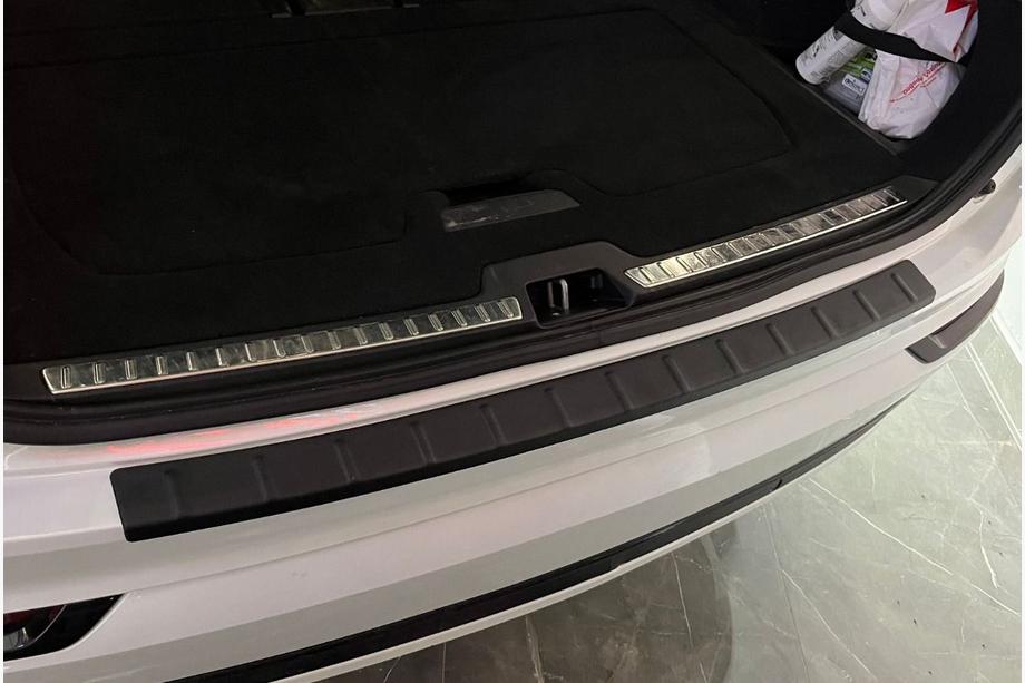 Volvo XC90 2015– Obloga zadnjega odbijača EuroCap (ABS) Image