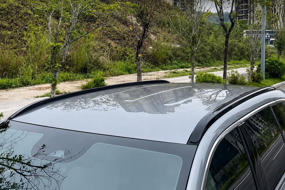 Toyota bZ3X 2025– Integrirani strešni nosilci črni OEM (aluminij) Image