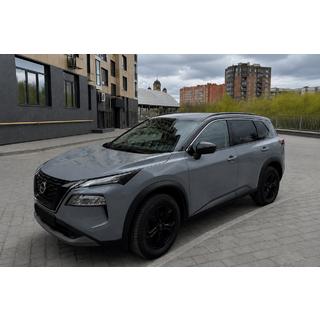 Integrirani strešni nosilci črni OEM (ABS plastika) Nissan X-trail T33/Rogue 2022– fotografija 1