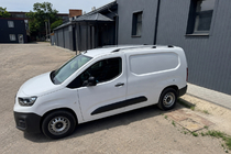 Citroen Berlingo/Multispace 2018– Kromirane strešne letve (turški dizajn) Dolge, kovinske noge fotografija 5