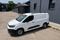 Citroen Berlingo/Multispace 2018– Črne strešne sani (turški dizajn) Standardna, plastične noge fotografija 2