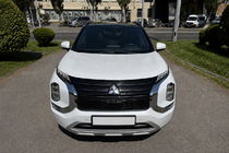 Mitsubishi Outlander 2021– Integrirani strešni nosilci črni OEM (aluminij) fotografija 3